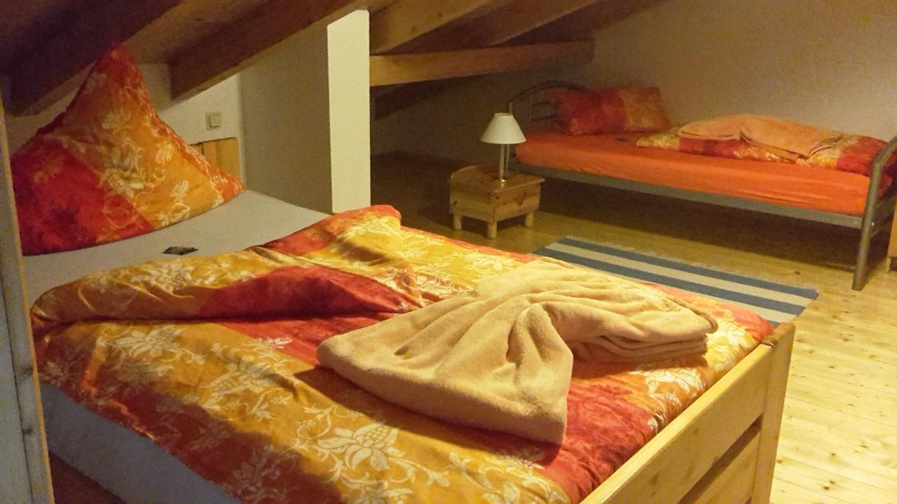 Ferienappartments Kirchhof Sallmannshausen Kültér fotó