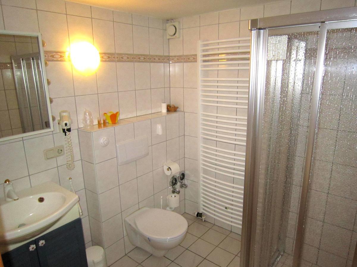 Ferienappartments Kirchhof Sallmannshausen Kültér fotó