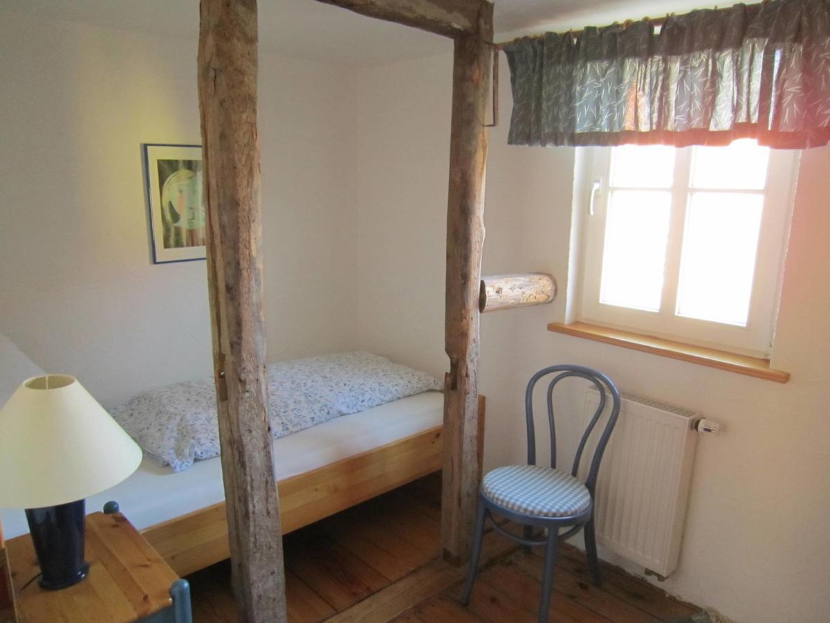 Ferienappartments Kirchhof Sallmannshausen Kültér fotó