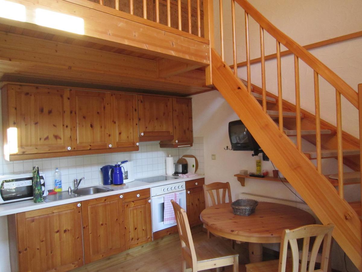 Ferienappartments Kirchhof Sallmannshausen Kültér fotó