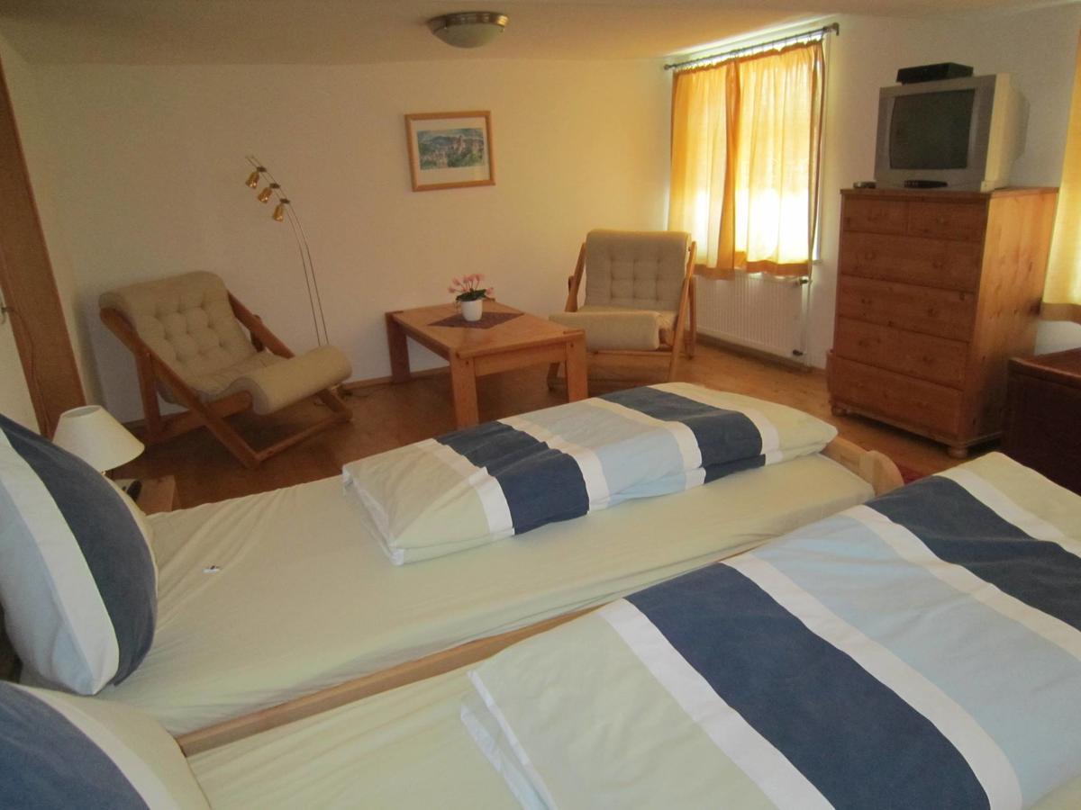 Ferienappartments Kirchhof Sallmannshausen Kültér fotó