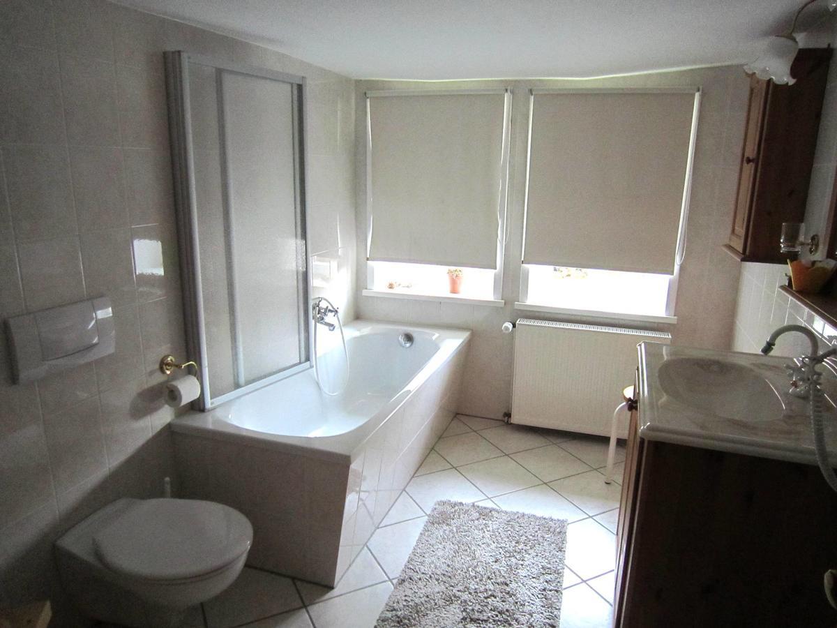 Ferienappartments Kirchhof Sallmannshausen Kültér fotó